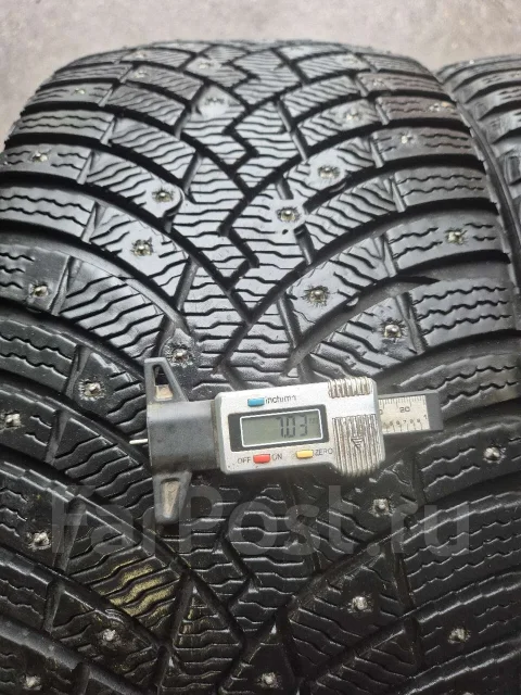 Pirelli Ice Zero 2