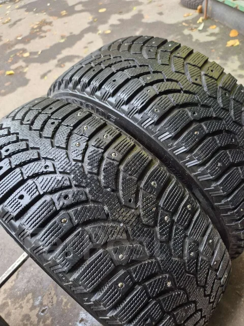 Bridgestone Blizzak Spike-01