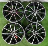 MOMO Reds Drone. 7.0x18", 5x114.3, ET48, �� 67,1���. ����