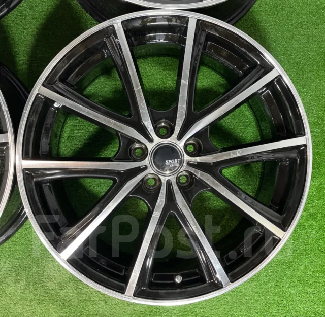 MOMO Reds Drone. 7.0x18", 5x114.3, ET48, �� 67,1���. ����