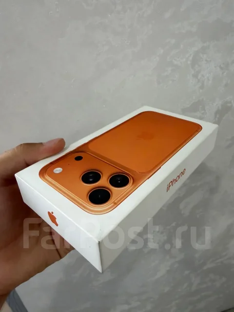 Apple iPhone 17 Pro. �����, 256 �� ����