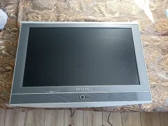 Erisson. LCD (��) ����
