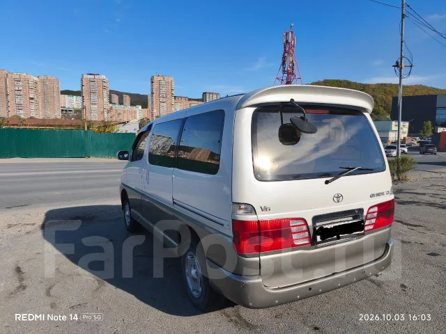 Toyota Grand Hiace. �������, 4wd, 3.4 (180��.�.), ������, 300 000����. �� ����