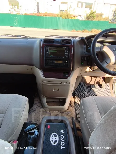 Toyota Grand Hiace. �������, 4wd, 3.4 (180��.�.), ������, 300 000����. �� ����