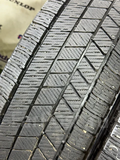 Bridgestone Blizzak VRX3. ������, ��� �����, 2021 ���, �/�, ����� 5 % ����