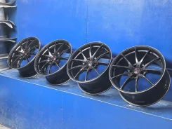 RAYS Volk Racing G25. 8.5/9.5x19", 5x114.3, ET35/35 ����