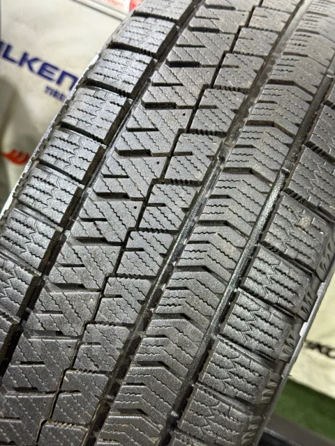 Bridgestone Blizzak VRX2. ������, ��� �����, 2018 ���, �/�, ����� 5 % ����