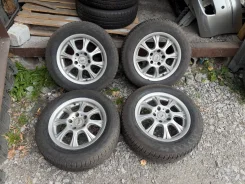 ������ ������ 205/65 R15. 6.5x15" �� 54,1���. ����