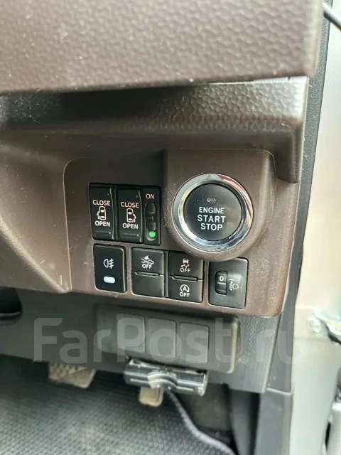 Toyota Tank. ��������, ��������, 1.0 (98��.�.), ������, 132 000����. �� ����