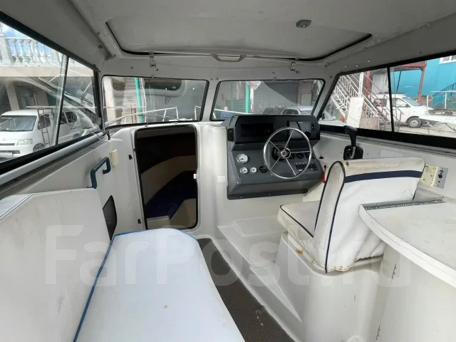 Nissan. 1993 ���, ����� 8��., ��������� ���������, 200��.�., ������ ����