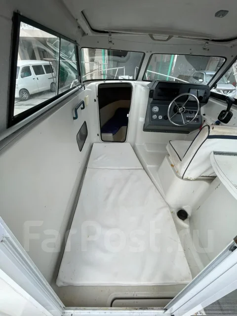 Nissan. 1993 ���, ����� 8��., ��������� ���������, 200��.�., ������ ����