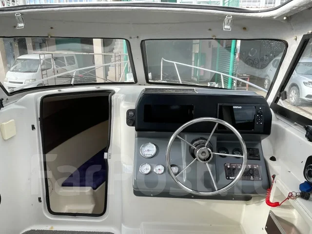 Nissan. 1993 ���, ����� 8��., ��������� ���������, 200��.�., ������ ����