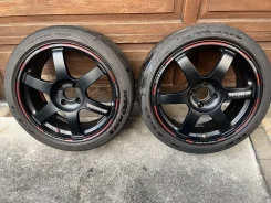 RAYS Volk Racing TE37 Saga