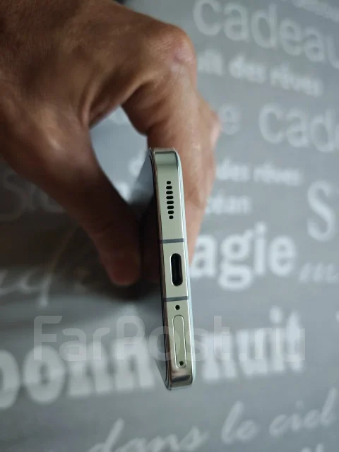 Xiaomi 13. �/�, 512 ��, �������, NFC, eSIM, ������� �������, ������������ ������� ����