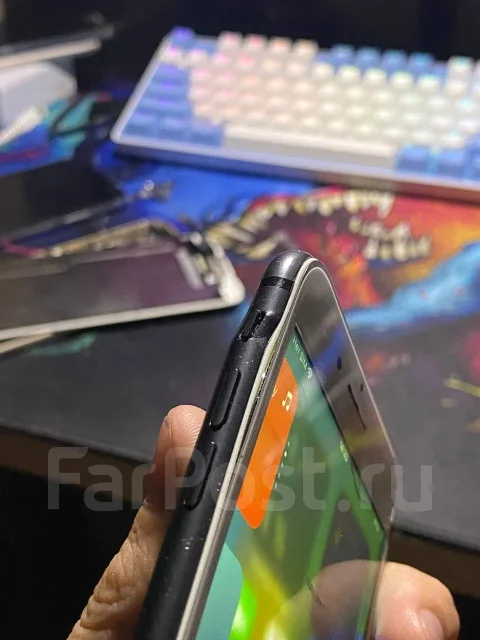 Apple iPhone 8 Plus. �/�, 256 ��, �����, ������, 3G, 4G LTE, ����������, NFC, eSIM, ������� �������, ������������ ������� ����