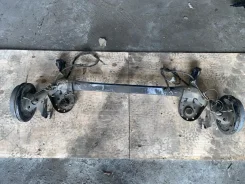 ����� Toyota AQUA 4211052332 NHP10, ������ 4211052332 ����