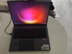 Machcreator One R6. 16", 2,3����, ��� 16 ��, ���� 512���, WiFi: 1, Bluetooth: 1, ����������� �� 4��. ����