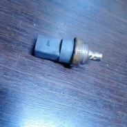 ������ ����������� ����������� �������� Audi A4 2008 06A919501 8EC AUK 06A919501 ����