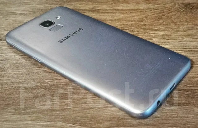Samsung Galaxy J6. �/�, 32 ��, �����������, 3G, 4G LTE, Dual-SIM ����