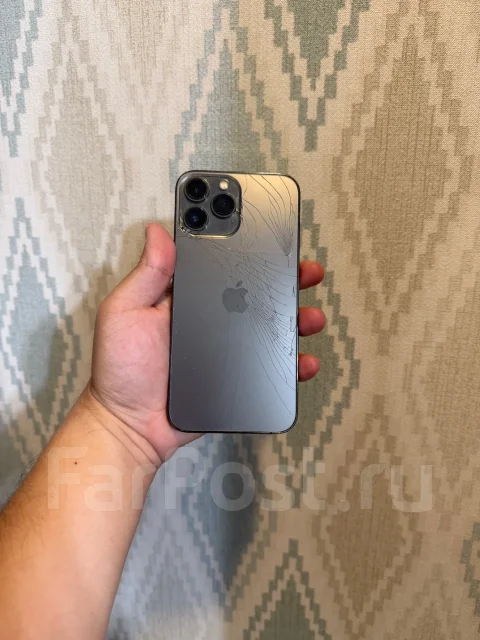 Apple iPhone 13 Pro Max. �/�, 256 ��, �����, 4G LTE, ����������, NFC, eSIM, ������� �������, ������������ ������� ����