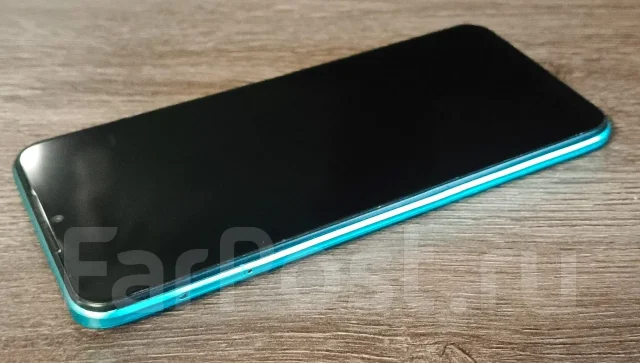 Tecno Spark 8C. �/�, 64 ��, ���������, 3G, 4G LTE, Dual-SIM ����