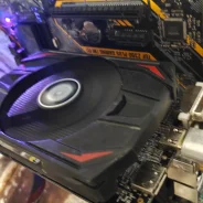 Radeon RX 550 ����