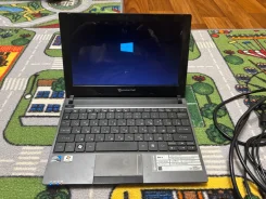 Packard Bell Dots-C-261G32Nkk. 10.1", 1,7����, ��� 2048 ��, ���� 350���, WiFi: 1, Bluetooth: 1, ����������� �� 5��. ����
