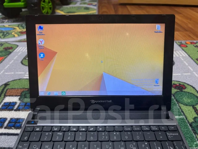 Packard Bell Dots-C-261G32Nkk. 10.1", 1,7����, ��� 2048 ��, ���� 350���, WiFi: 1, Bluetooth: 1, ����������� �� 5��. ����