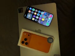 Apple iPhone 17 Pro. �/�, 256 ��, ���������, eSIM ����