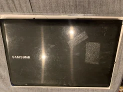 Samsung Q530. WiFi: 1, Bluetooth: 1 ����