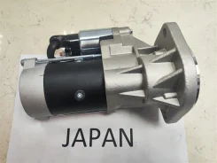 ������� Nissan 233001W400 233001W400 ����