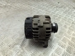 ��������� Audi A4/RS4 B5 1994-2001; Audi A4/RS4 8D2 1994-2001; Audi A4/RS4 8D5 1994-2001 [68444762] 06B903016E ����