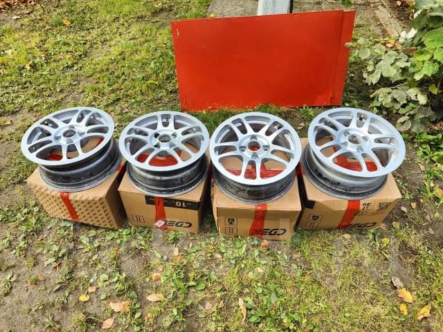 ���. 6.0x14", 4x98, ET48, �� 56,1���. ����