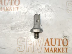 ������ �������� ����� Audi A6 C5 038919081F 038919081F ����