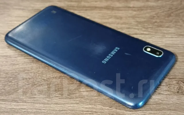 Samsung Galaxy A10. �/�, 32 ��, �����, 3G, 4G LTE, Dual-SIM ����