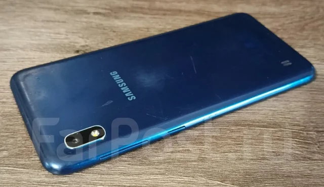 Samsung Galaxy A10. �/�, 32 ��, �����, 3G, 4G LTE, Dual-SIM ����