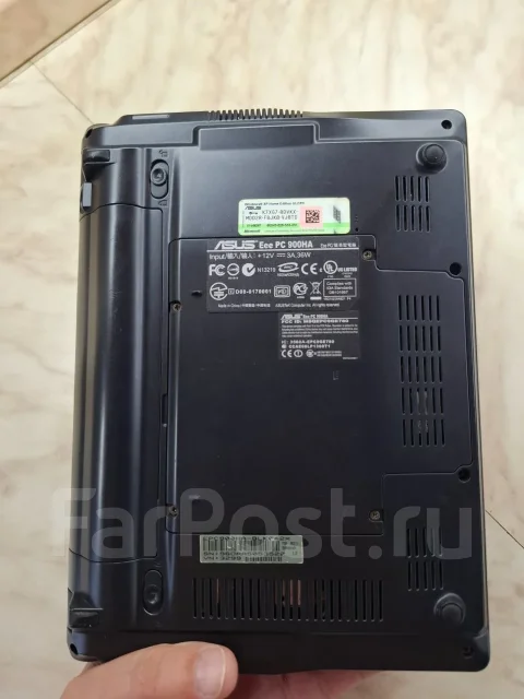 Asus Eee PC 900 ����