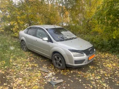 Ford Focus ����