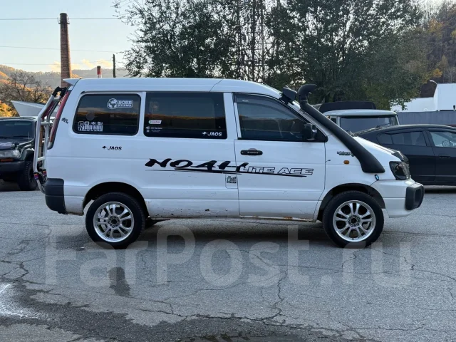 Toyota Lite Ace Noah. ��������, 4wd, 2.0 (73��.�.), ������, 430����. �� ����
