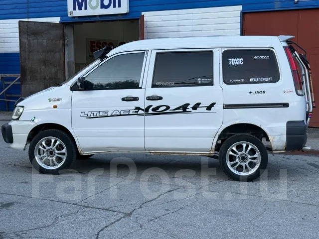 Toyota Lite Ace Noah. ��������, 4wd, 2.0 (73��.�.), ������, 430����. �� ����