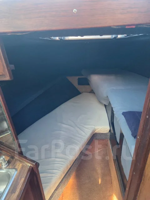 Searay. 1993 ���, ����� 8��., ��������� ���������, 280��.�., ������ ����