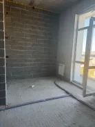 1-���������, ����� ���������� �������� 44. ����������, ���������, 36,8���.��., 25/25 ���� ����