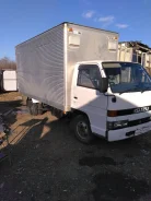 Isuzu NKR ����