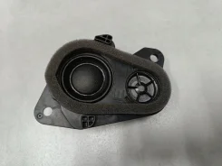������� � ������� Toyota RAV 4 2019- [8615042040] 8615042040 ����