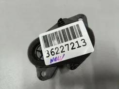 ������� � ������� Toyota RAV 4 2019- [8615042040] 8615042040 ����