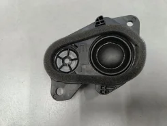������� � ������� Toyota RAV 4 2019- [8615042040] 8615042040 ����