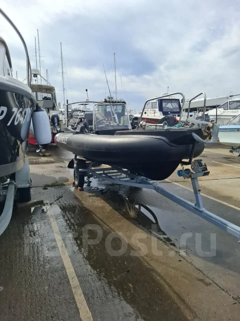 Skyboat SB R5. ����� 5,2��., ��������� ���������, 70��.�., ������ ����