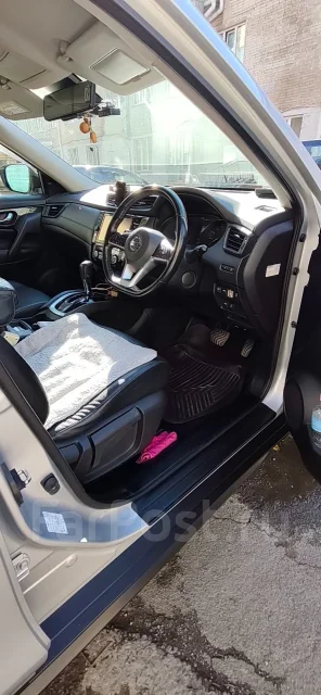 Nissan X-Trail. ��������, ��������, 2.0 (147��.�.), ������, 70 000����. �� ����