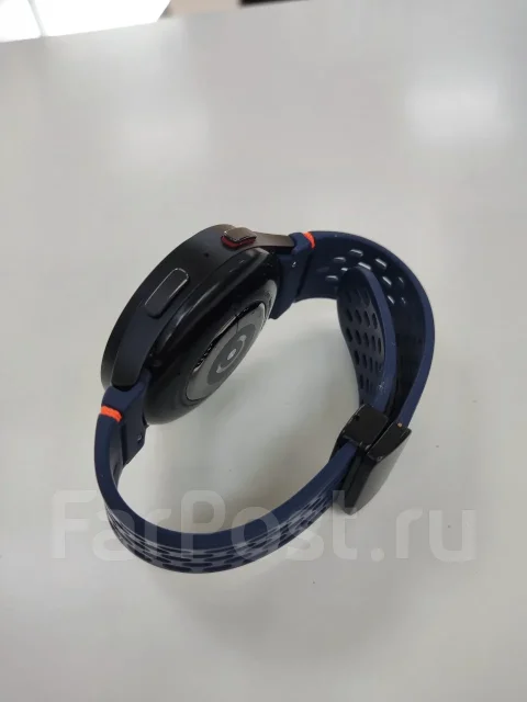 Samsung Galaxy Watch5 Pro. GPS, NFC, IP67, IP68 ����