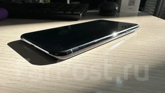 Apple iPhone 11 Pro Max. �/�, 256 ��, �������, 3G, 4G LTE, 5G, eSIM ����